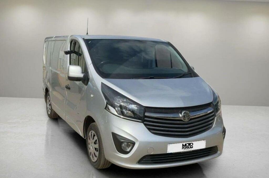 Vauxhall Vivaro 1.6 Cdti 2700 Sportive L1 H1 Euro 6 Silver