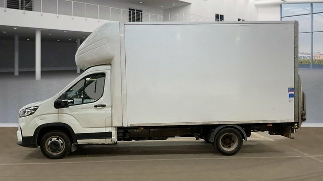 Maxus Deliver 9 Manual White #2
