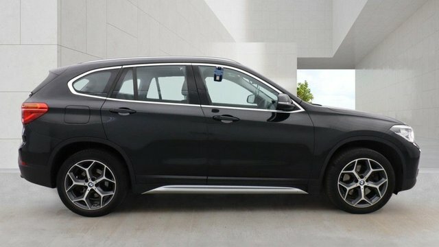 BMW X1 Xdrive20i Xline Black #5