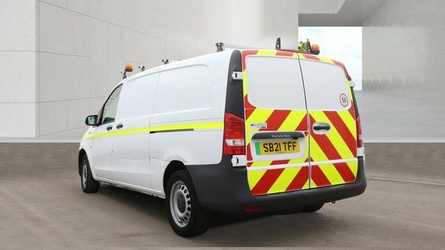Mercedes-Benz eVito Automatic White #3