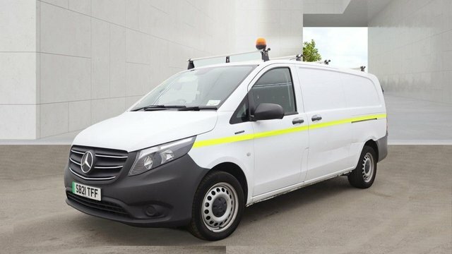 Mercedes-Benz eVito Automatic White #2