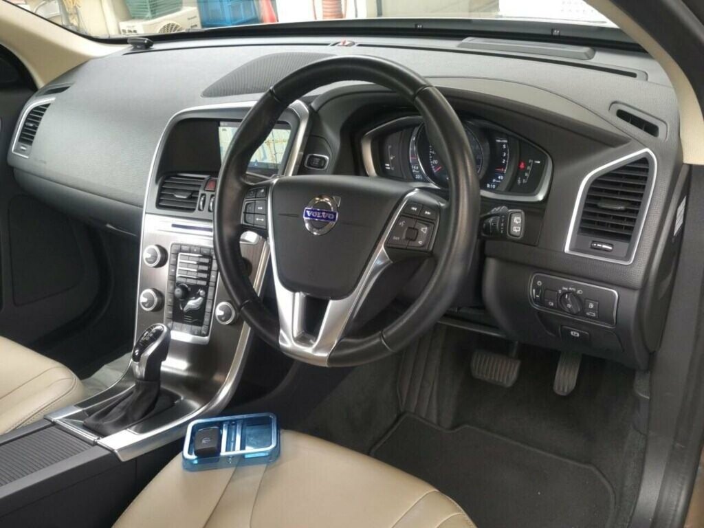 Volvo XC60 D4 Se #2