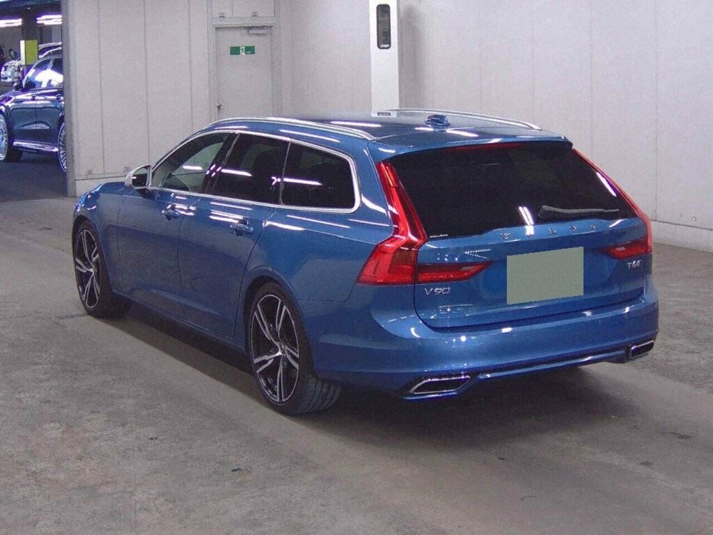 Volvo V90 T6 R-design #3