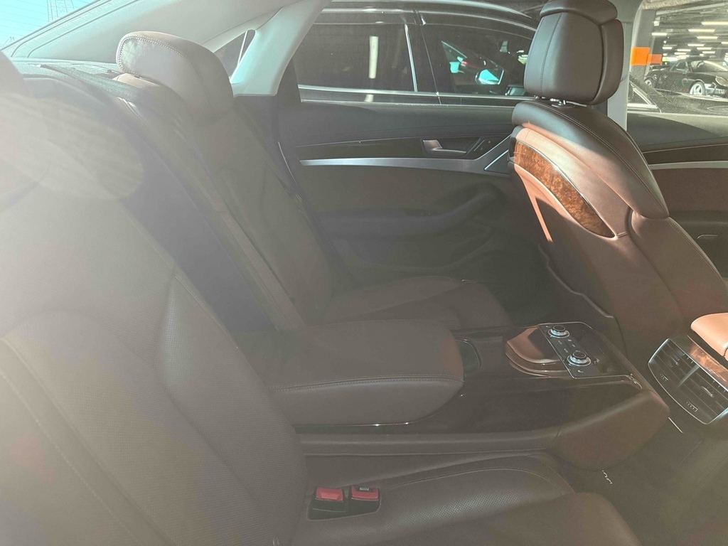 Audi A8 L Tfsi Quattro Se Executive #6