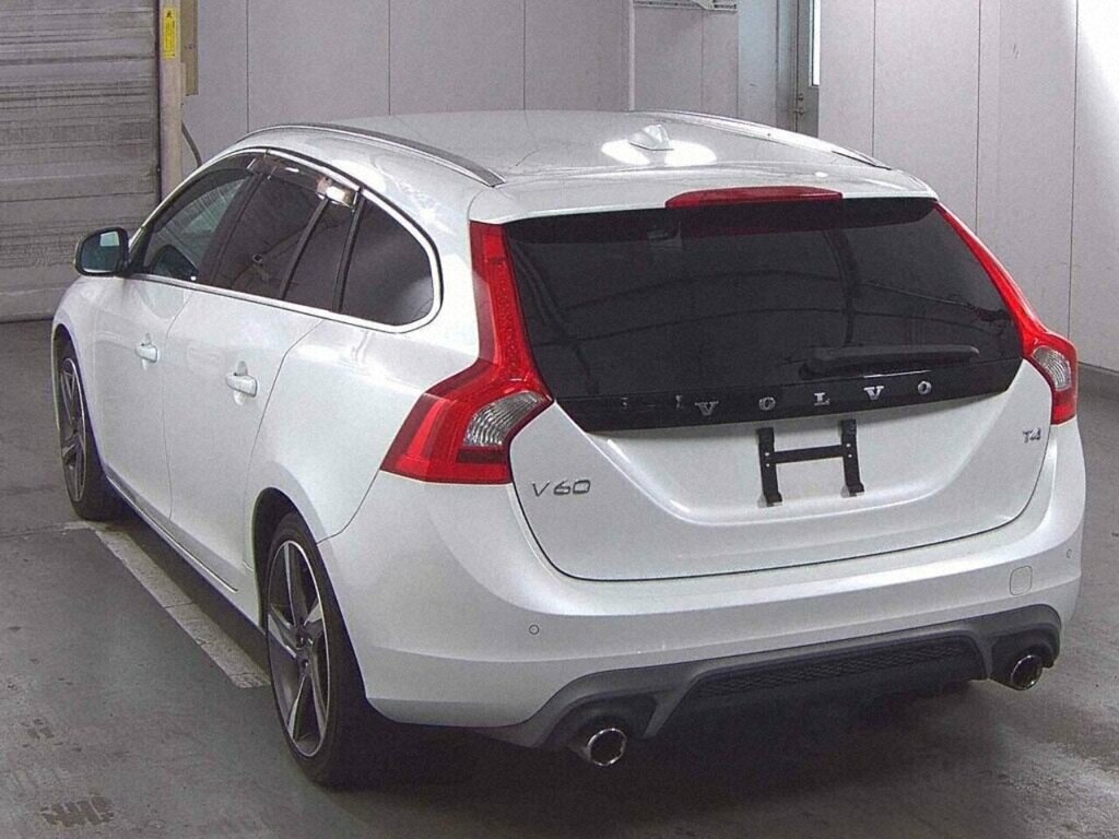 Volvo V60 T4 R-design #4