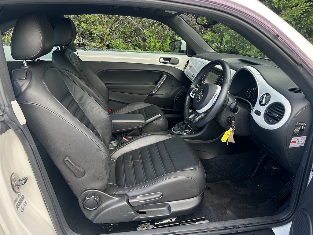 Volkswagen Beetle 2013 2.0 Sport Tdi 139 Bhp Blue #14