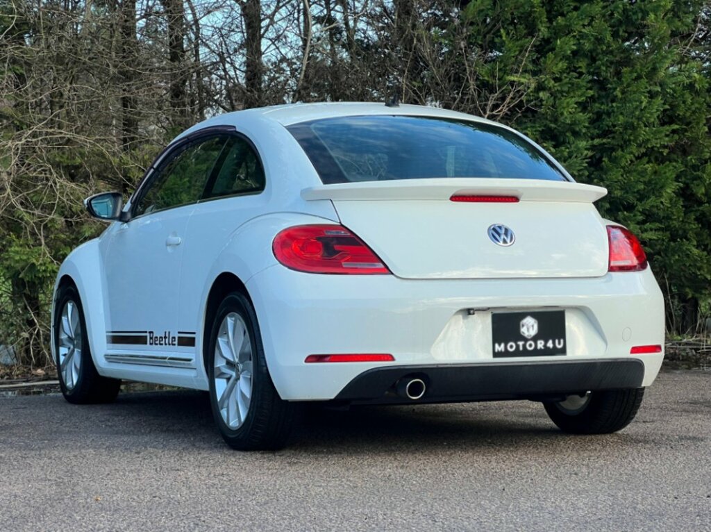 Volkswagen Beetle Design Tsi Bluemotion Technology Dsg #6