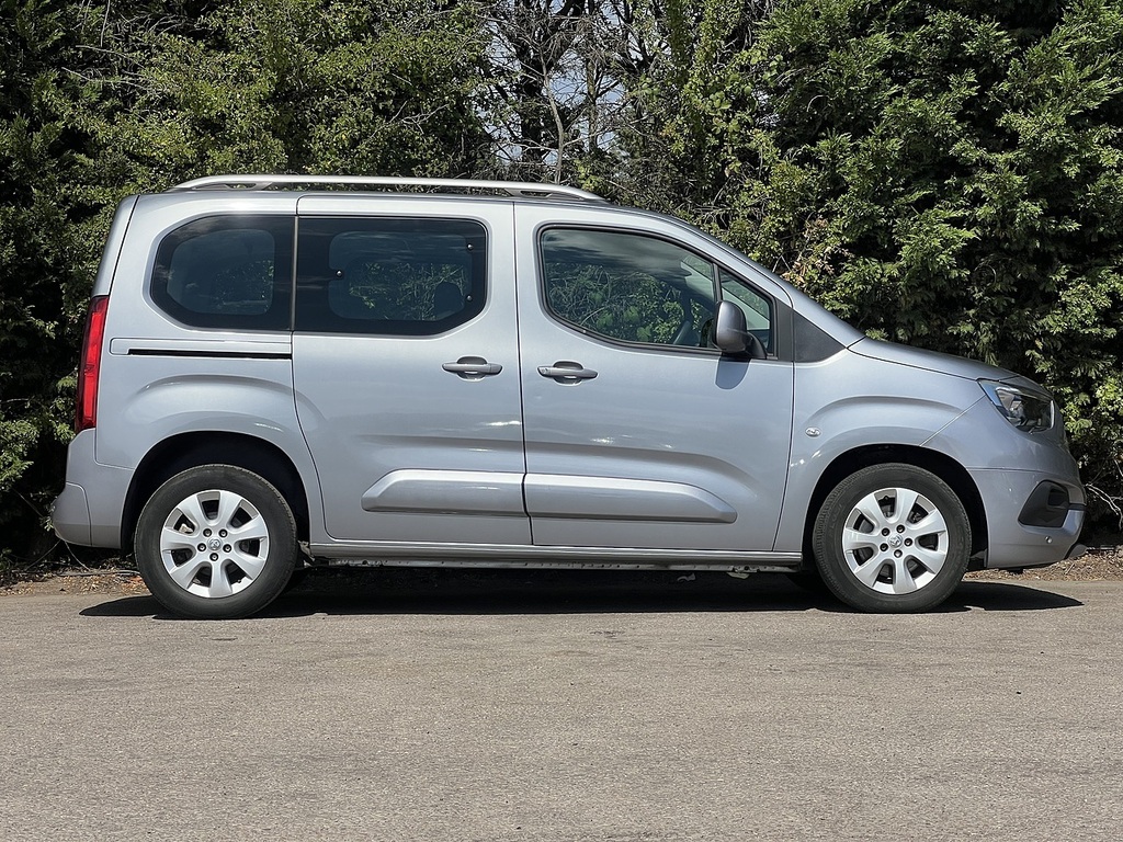 Vauxhall Combo Life 1.5 Turbo D 130 Elite 7 Seat Black #9
