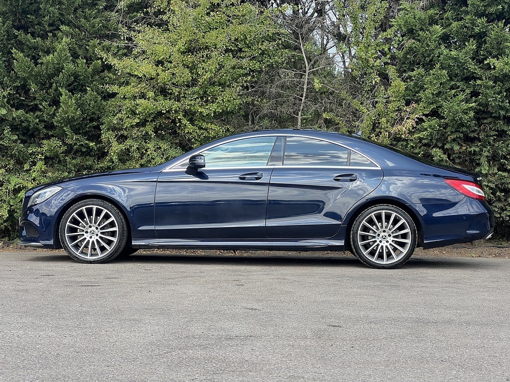 Mercedes-Benz CLS Cls220d Amg Line Blue #5