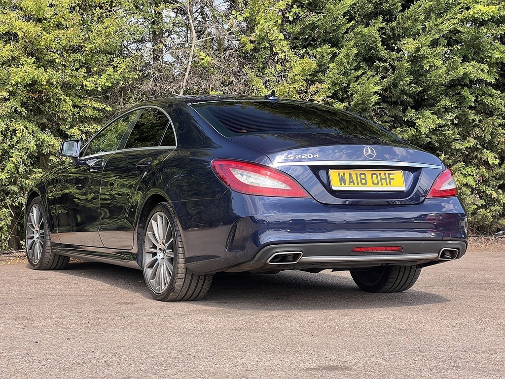 Mercedes-Benz CLS Cls220d Amg Line Blue #6