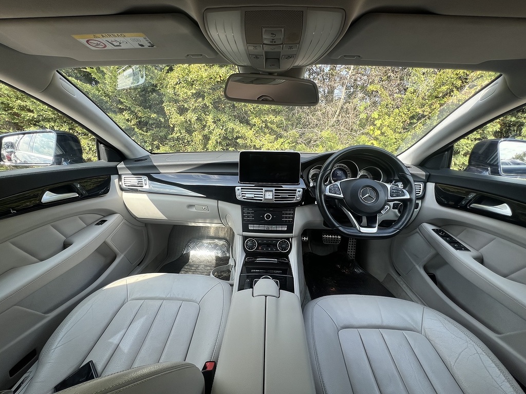 Mercedes-Benz CLS Cls220d Amg Line Blue #2