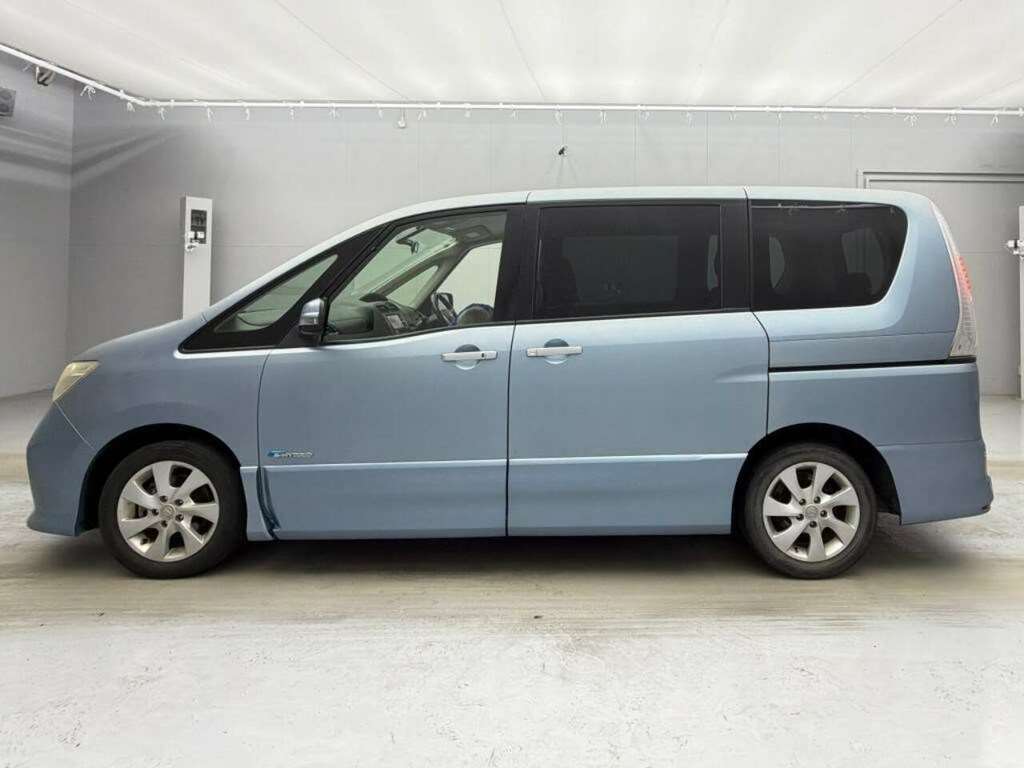 Nissan Serena Highway Star V Selection S-hybrid #6