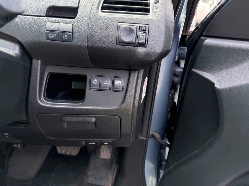 Nissan Serena 150 S-hybrid Xtronic White #11