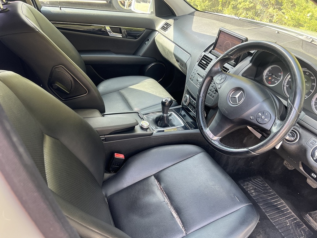 Mercedes-Benz C Class 6.3 C63 V8 Amg G-tronic Euro 4 Silver #15
