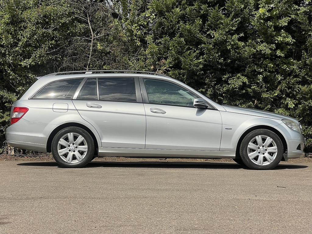 Mercedes-Benz C Class 6.3 C63 V8 Amg G-tronic Euro 4 Silver #9