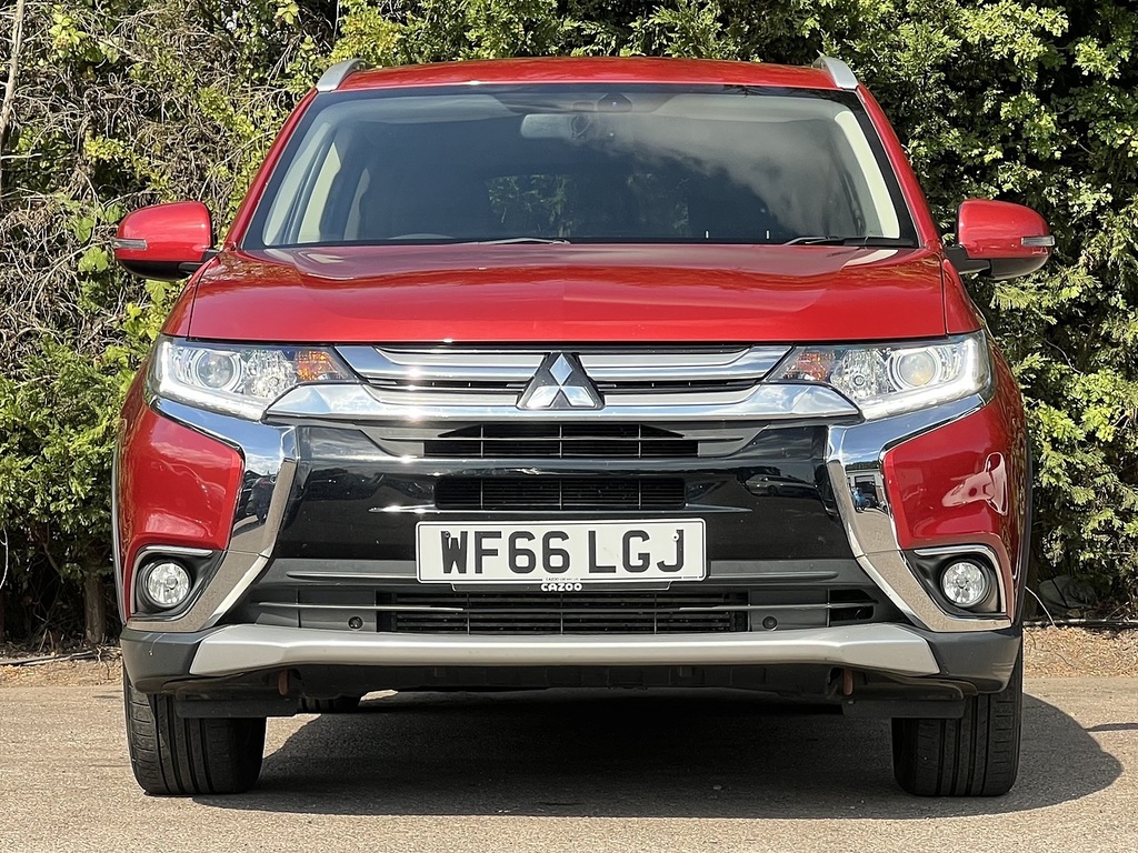 Mitsubishi Outlander Di-d 3 Red #4