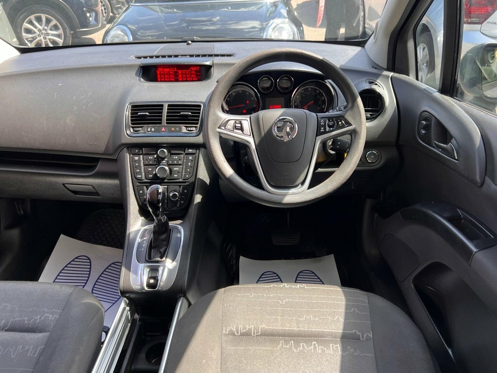 Vauxhall Meriva 1.4I 16V Life White #10