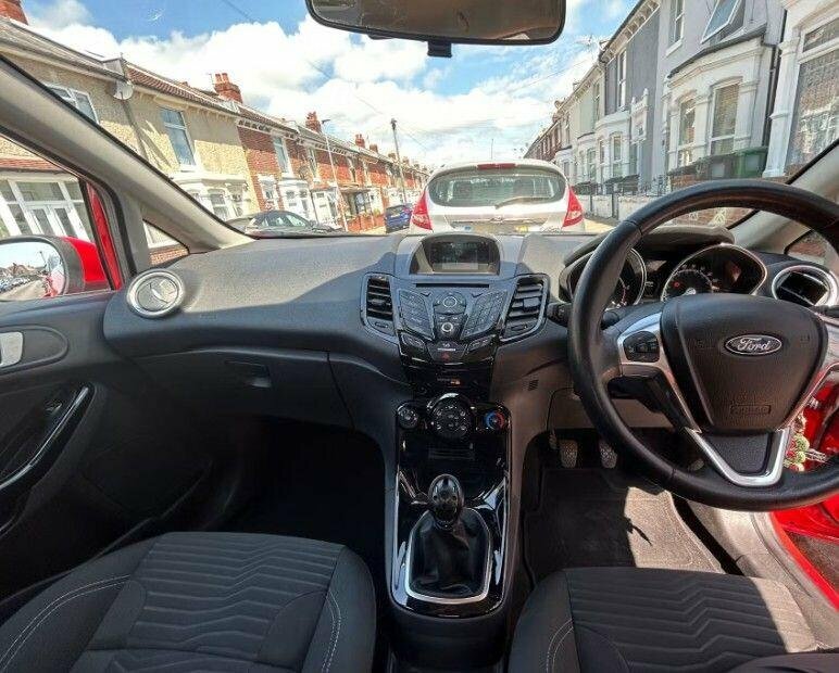Ford Fiesta 1.5L Zetec RO15BWX Red #2