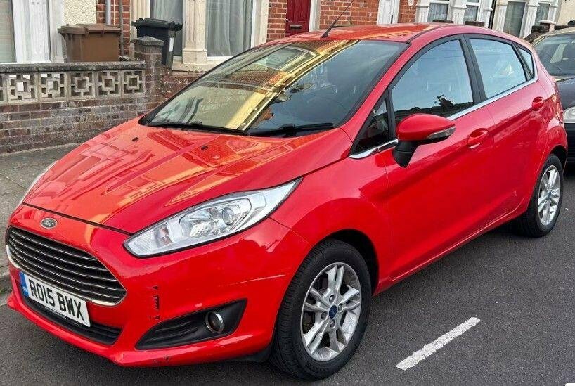 Ford Fiesta 1.5L Zetec Red