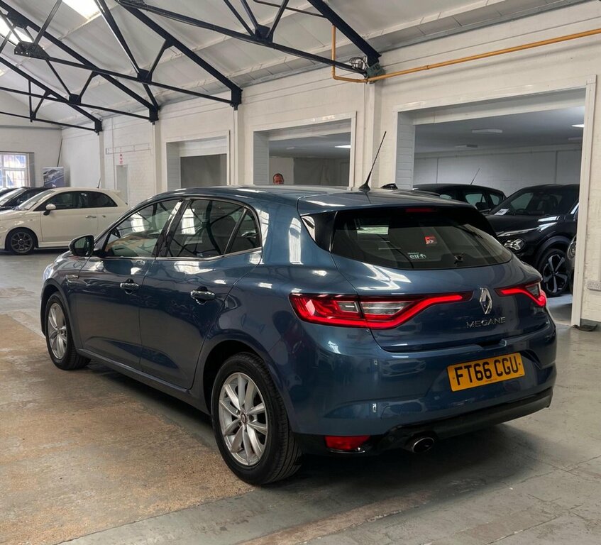 Renault Megane 1.6 Dci Dynamique S Nav Sport Tourer Euro 6 Ss #29