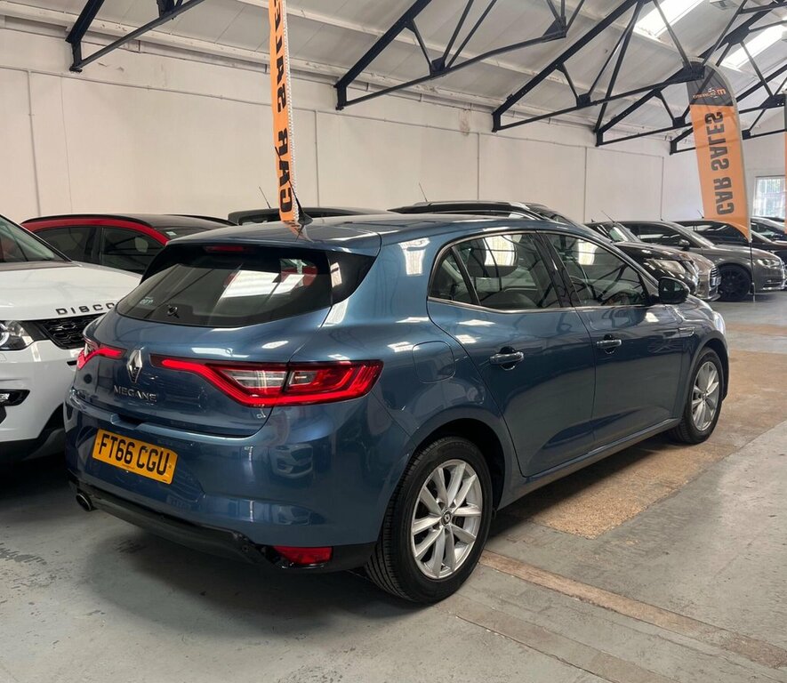 Renault Megane 1.6 Dci Dynamique S Nav Sport Tourer Euro 6 Ss #32