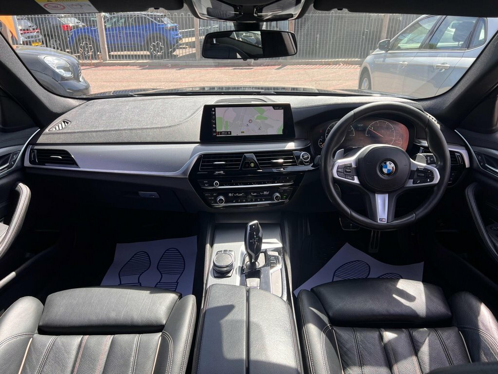BMW 5 Series 2L M Sport YH69YYO Black #2