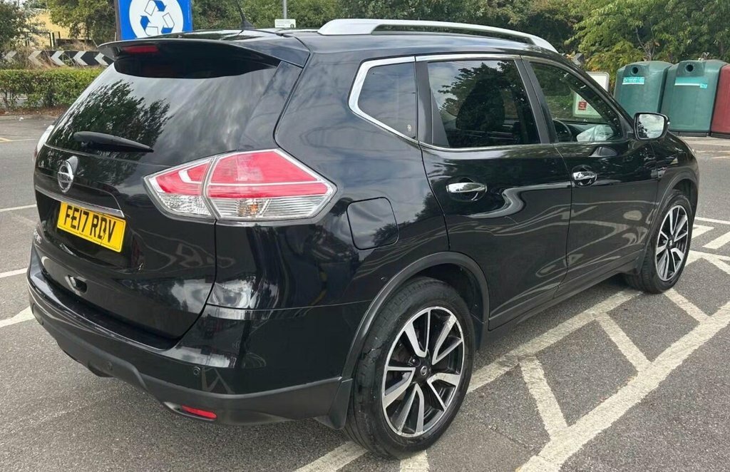 Nissan X-Trail 2L Tekna Black #3