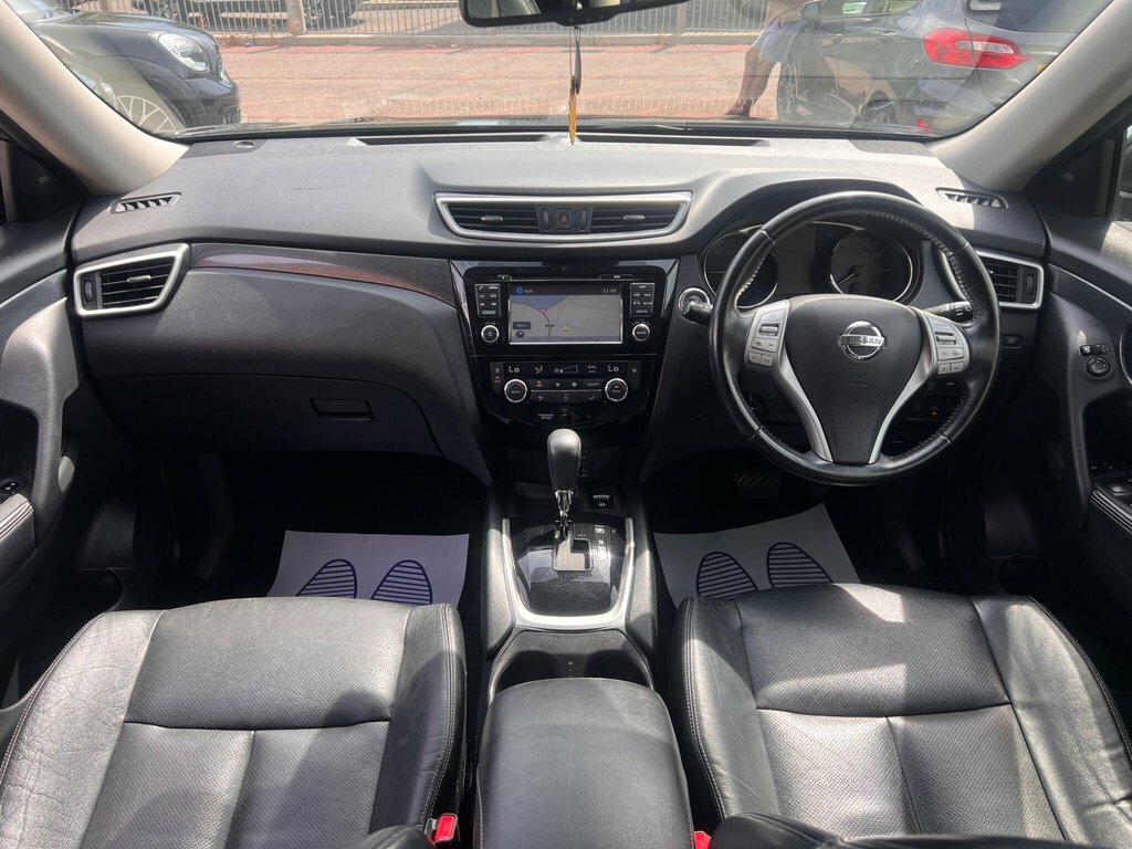 Nissan X-Trail 2L Tekna Black #2