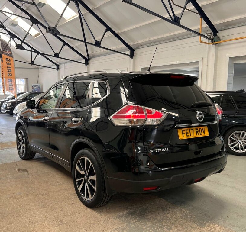 Nissan X-Trail 1.6L N-tec Black #9