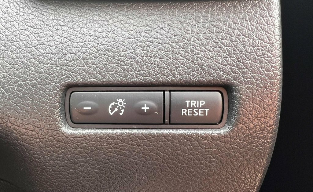 Nissan X-Trail 1.6L N-tec Black #42