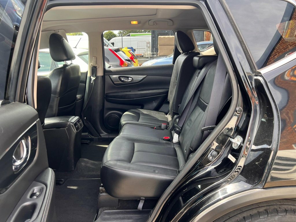 Nissan X-Trail 1.6L N-tec Black #17