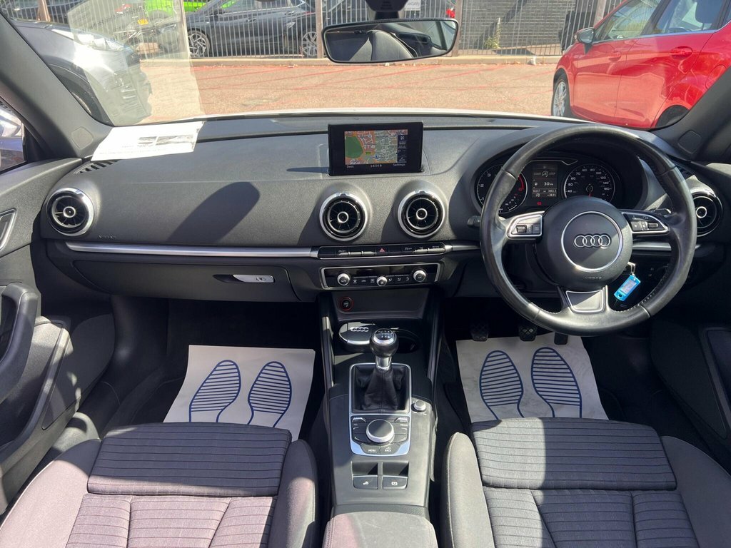 Audi A3 Cabriolet 1.6L Sport White #2