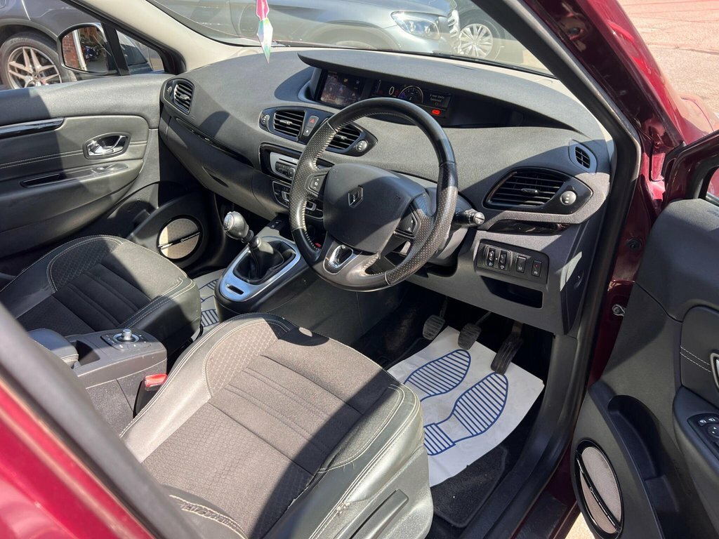 Renault Grand Scenic 1.6L Limited Nav Dci 130 Bhp Red #14