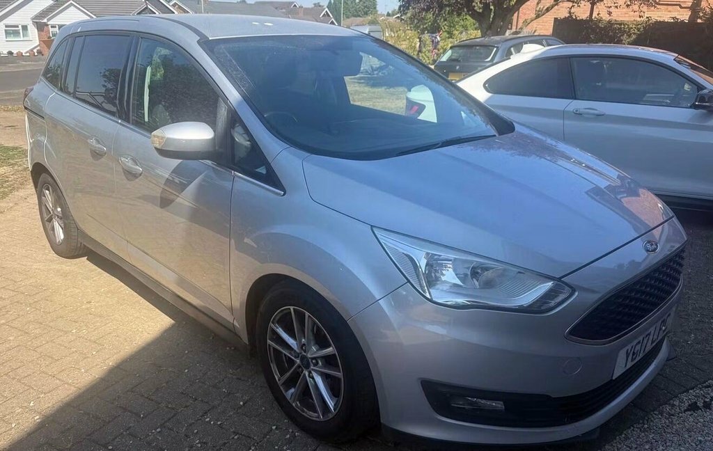 Ford Grand C-Max 1L Zetec Silver