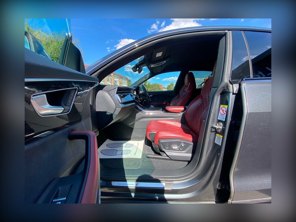 Audi SQ8 4.0 Tfsi V8 Black Edition Suv Tiptronic Black #32