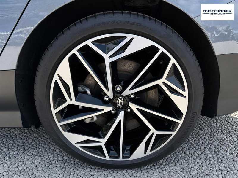 Hyundai Ioniq 6 77.4Kwh Premium Saloon 228 Ps VO74YXU Blue #5