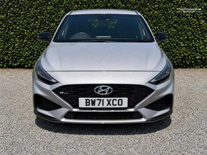 Hyundai I30 1.5 T-gdi Mhev N Line Hatchback Hybrid Silver #2