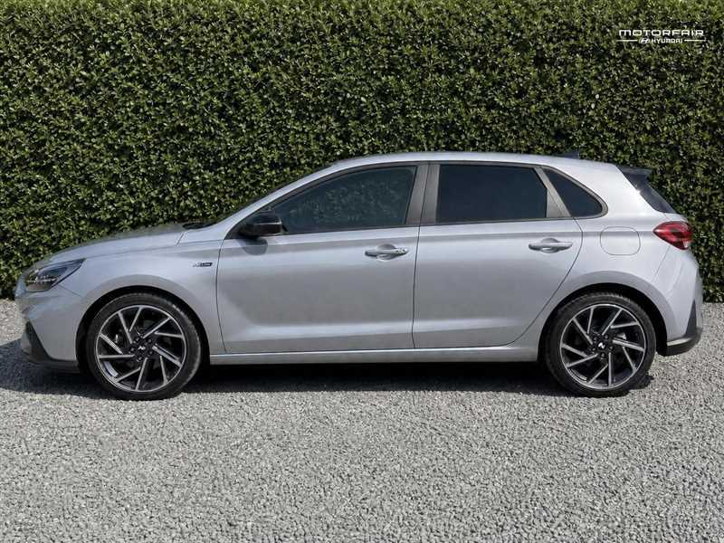 Hyundai I30 1.5 T-gdi Mhev N Line Hatchback Hybrid Silver #4