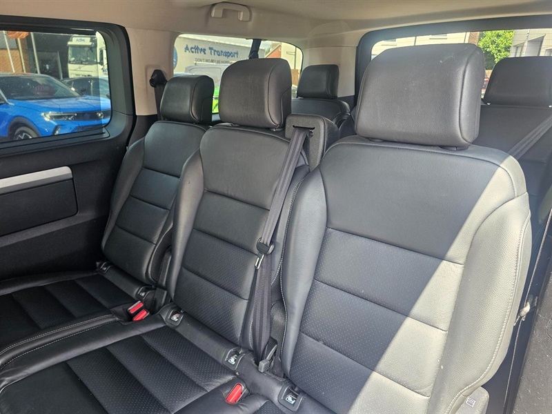 Vauxhall Vivaro 50Kwh Ultimate Mpv Lwb 8 Seat, HN23MBX Black #5