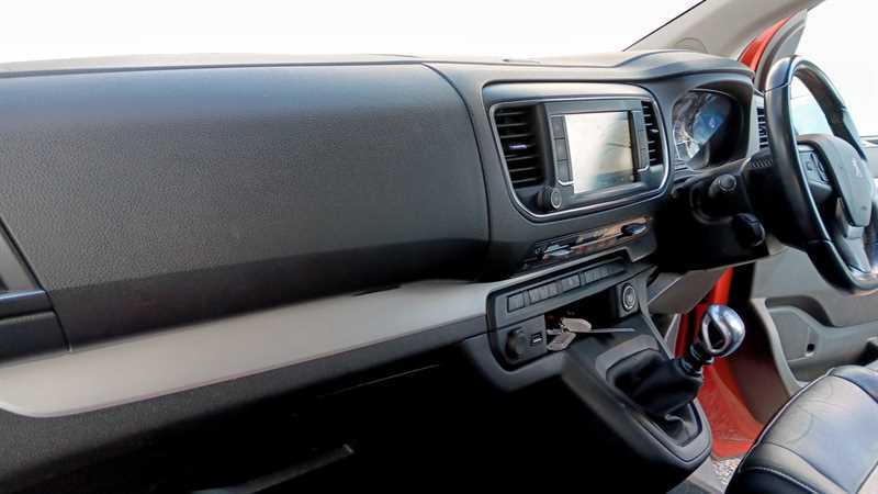 Peugeot Traveller Grey #10