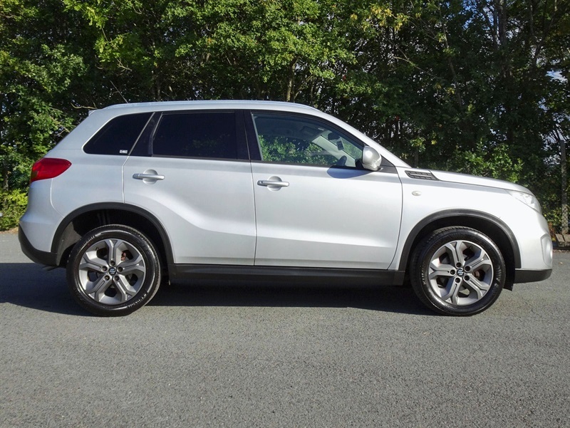 Suzuki Vitara 1.6 Sz-t Suv Euro 6 Ss 120 P Silver #3