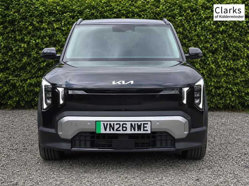 Kia EV2 42.2Kwh First Edition Suv 144 B VN26NWE Black #2