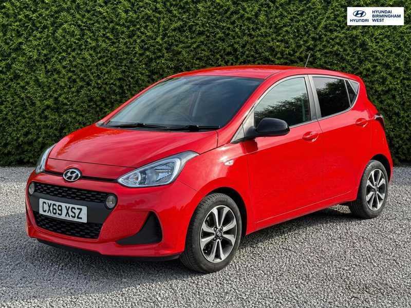 Hyundai I10 1.0 Play Hatchback Euro 6 67 Ps Red #3