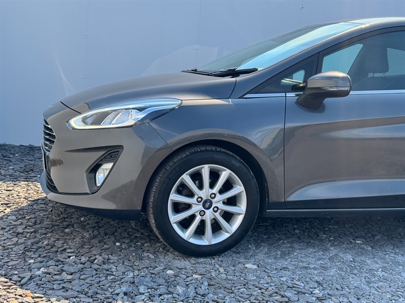 Ford Fiesta 1.0T Ecoboost Titanium Hatchback Grey #5