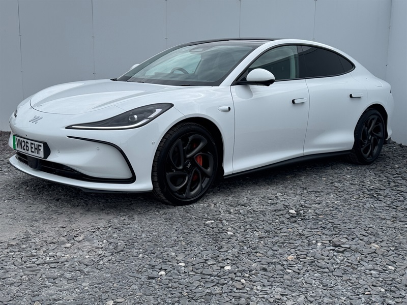 MG IM5 100Kwh Performance Saloon 4Wd 7 VN26EHF White #3