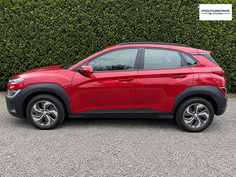 Hyundai Kona 1.6 H-gdi Se Connect Suv Hybrid Dct Eur Red #4