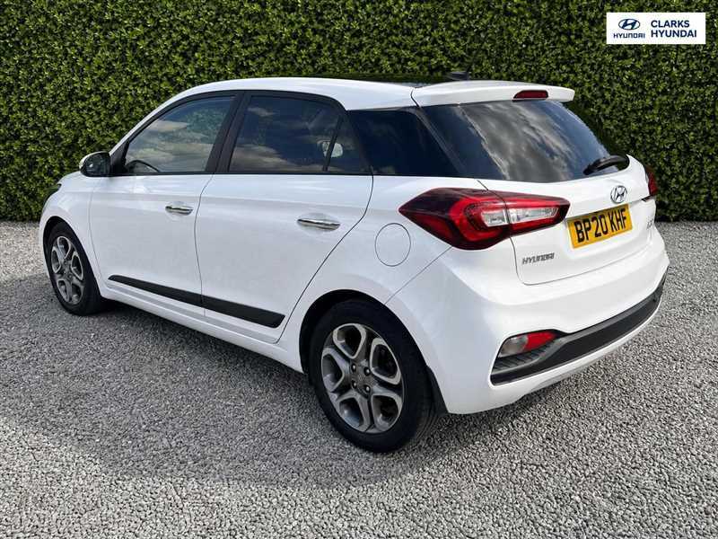 Hyundai I20 1.0 T-gdi Gpf Premium Se Nav Hatchback White #6