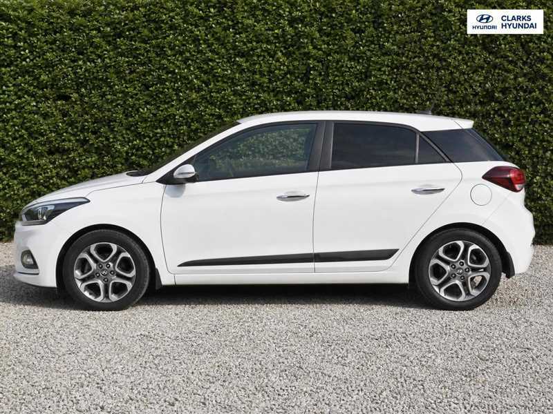 Hyundai I20 1.0 T-gdi Gpf Premium Se Nav Hatchback White #4