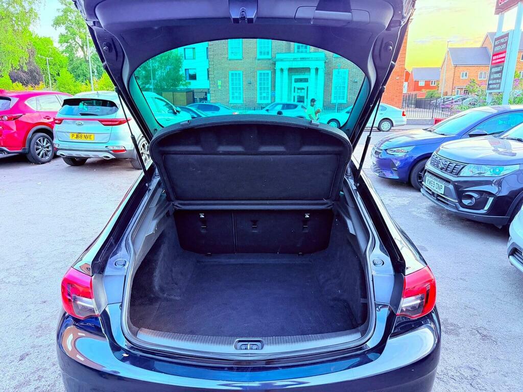 Vauxhall Insignia Gransport 1.6 Elite Nav Ecotec 108 Bhp Black #42