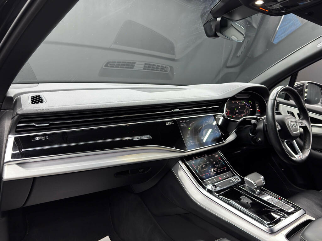 Audi Q7 Black Edition 55 Tfsi Quattro 340 Ps Tiptronic Black #10